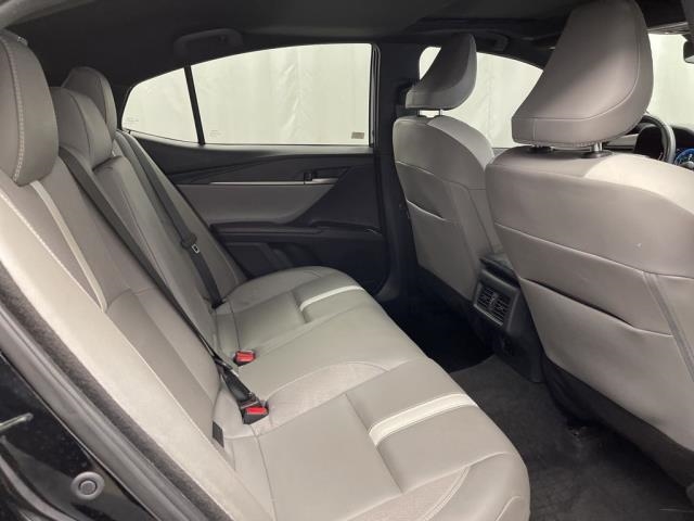 2025 Toyota Camry SE FWD