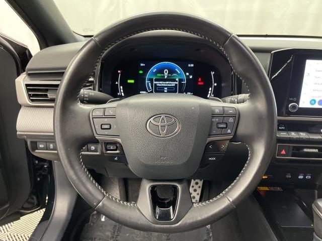 2025 Toyota Camry SE FWD