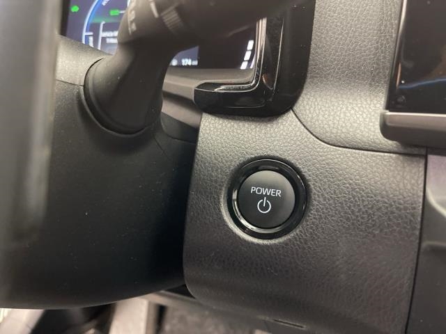 2025 Toyota Camry SE FWD