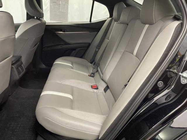 2025 Toyota Camry SE FWD