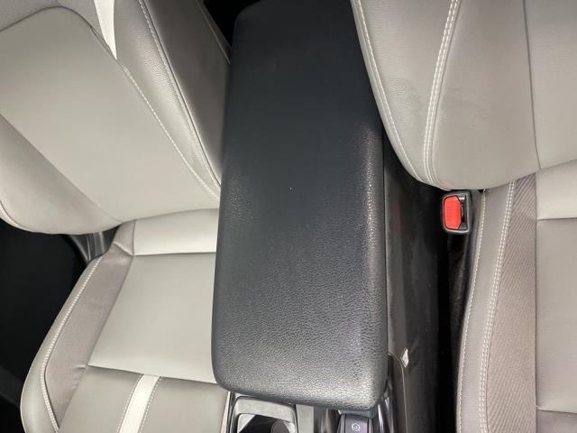 2025 Toyota Camry SE FWD