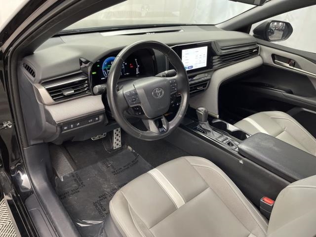 2025 Toyota Camry SE FWD