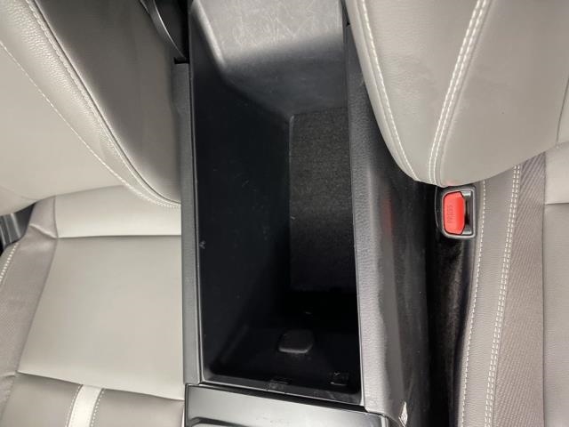 2025 Toyota Camry SE FWD