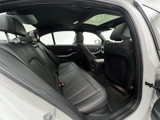 2024 BMW 3 Series 330i xDrive AWD