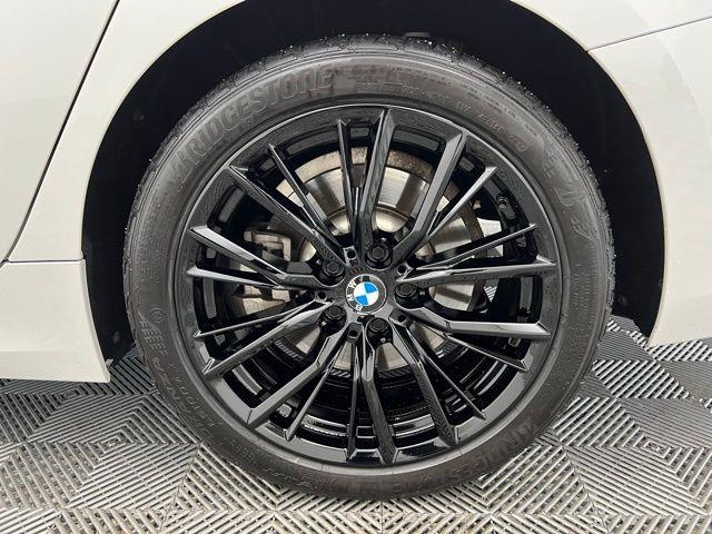 2024 BMW 3 Series 330i xDrive AWD