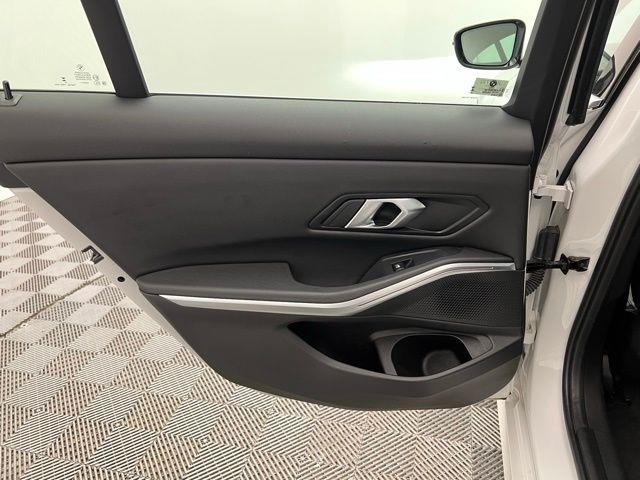 2024 BMW 3 Series 330i xDrive AWD