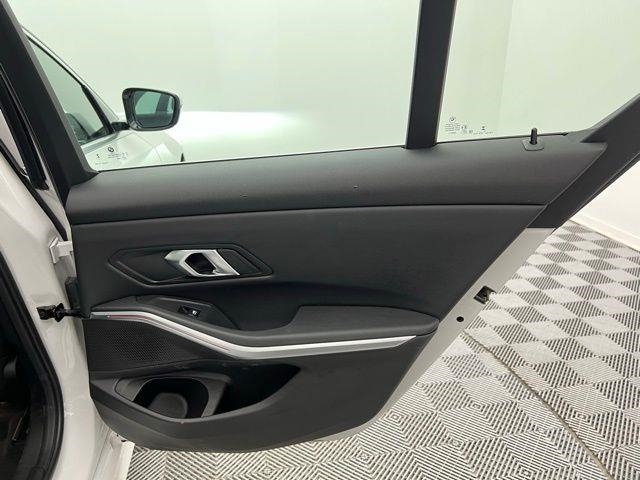 2024 BMW 3 Series 330i xDrive AWD