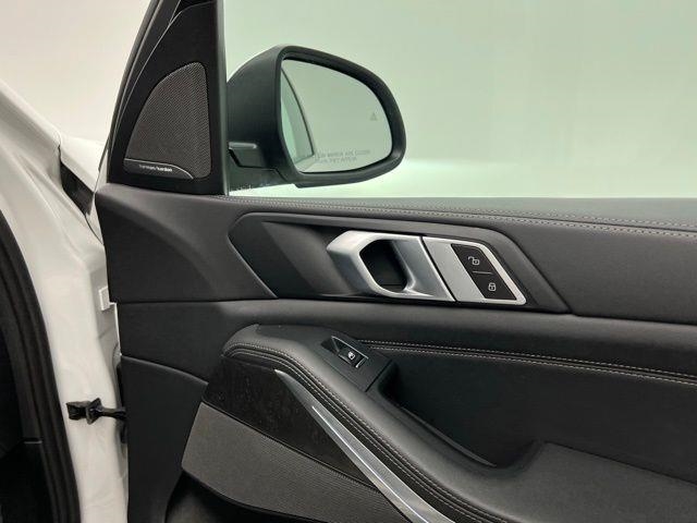 2024 BMW X5 xDrive40i AWD