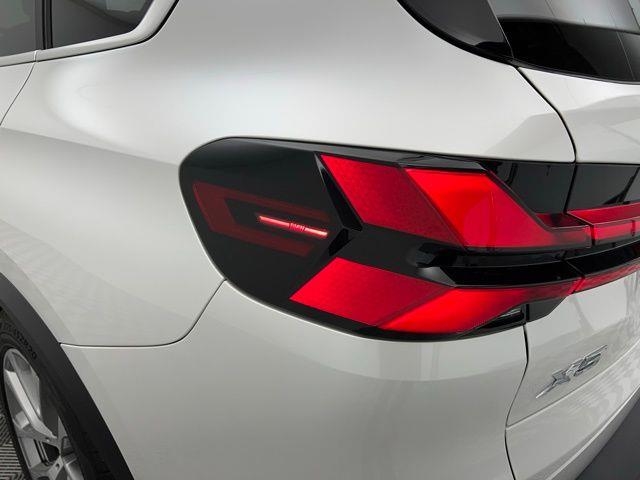 2024 BMW X5 xDrive40i AWD