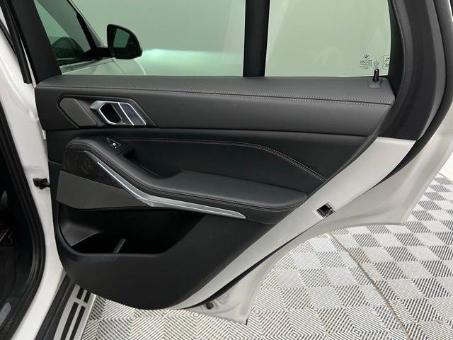 2024 BMW X5 xDrive40i AWD