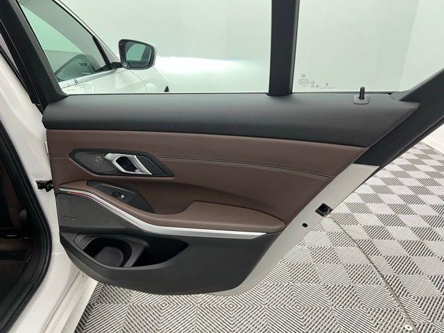 2024 BMW 3 Series 330i xDrive AWD