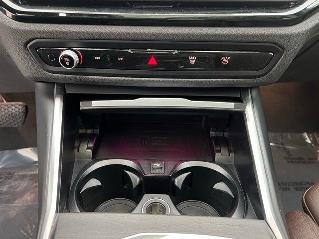 2024 BMW 3 Series 330i xDrive AWD