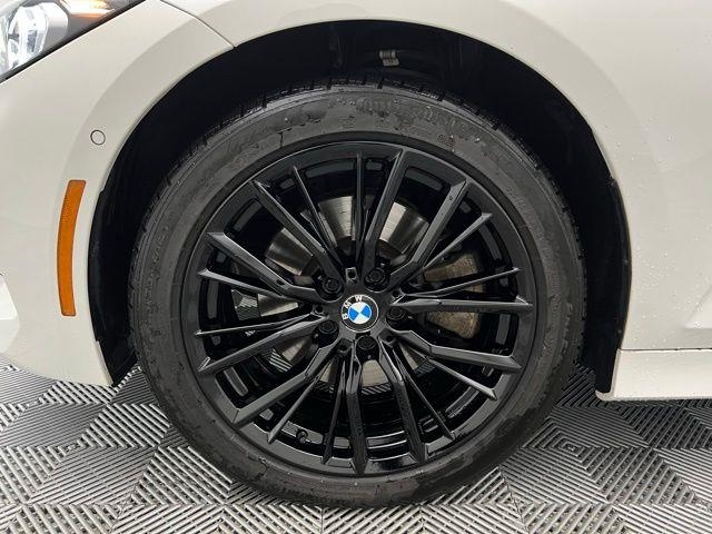 2024 BMW 3 Series 330i xDrive AWD