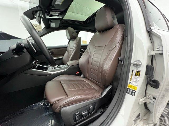 2024 BMW 3 Series 330i xDrive AWD