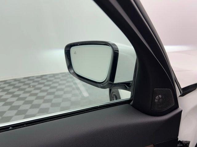 2024 BMW 3 Series 330i xDrive AWD