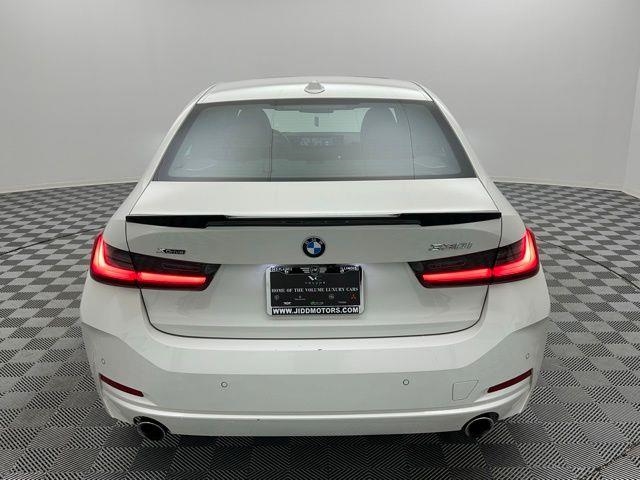 2024 BMW 3 Series 330i xDrive AWD