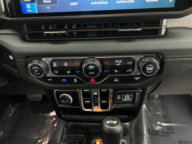 2024 Jeep Wrangler 4xe Sahara AWD