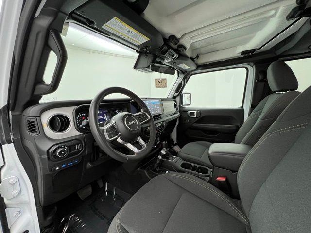 2024 Jeep Wrangler 4xe Sahara AWD