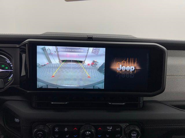 2024 Jeep Wrangler 4xe Sahara AWD