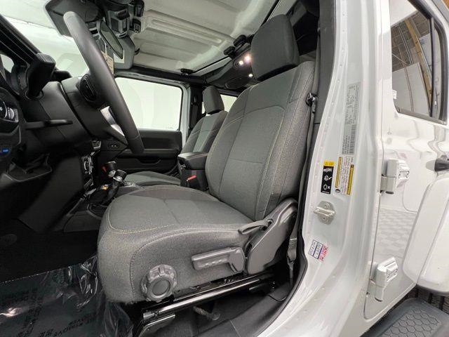 2024 Jeep Wrangler 4xe Sahara AWD