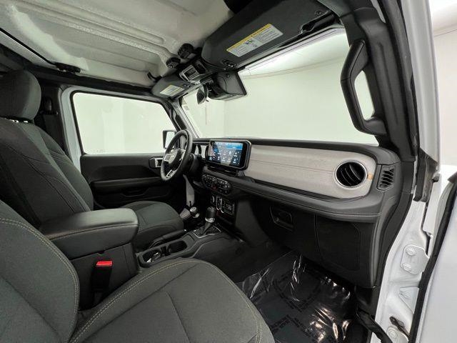 2024 Jeep Wrangler 4xe Sahara AWD