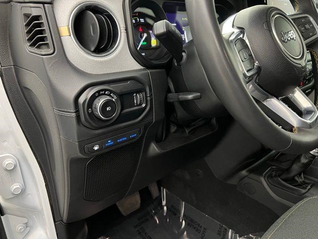 2024 Jeep Wrangler 4xe Sahara AWD