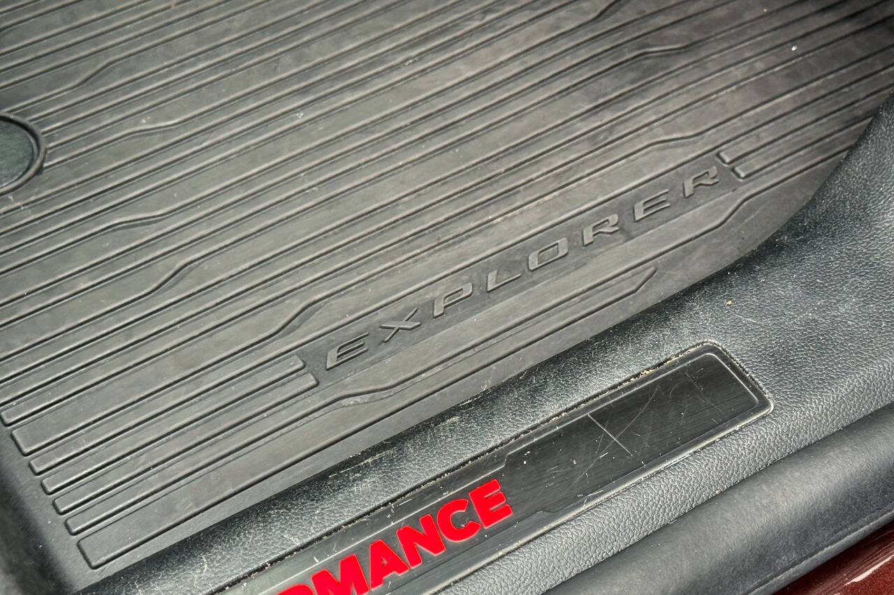 2020 Ford Explorer ST AWD