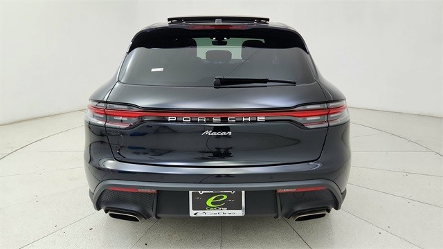2025 Porsche Macan Base AWD