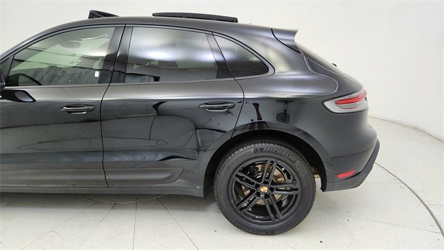 2025 Porsche Macan Base AWD