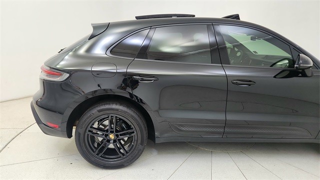 2025 Porsche Macan Base AWD