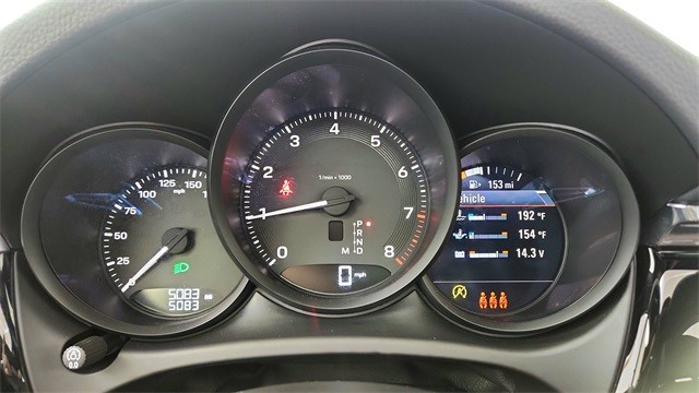 2025 Porsche Macan Base AWD