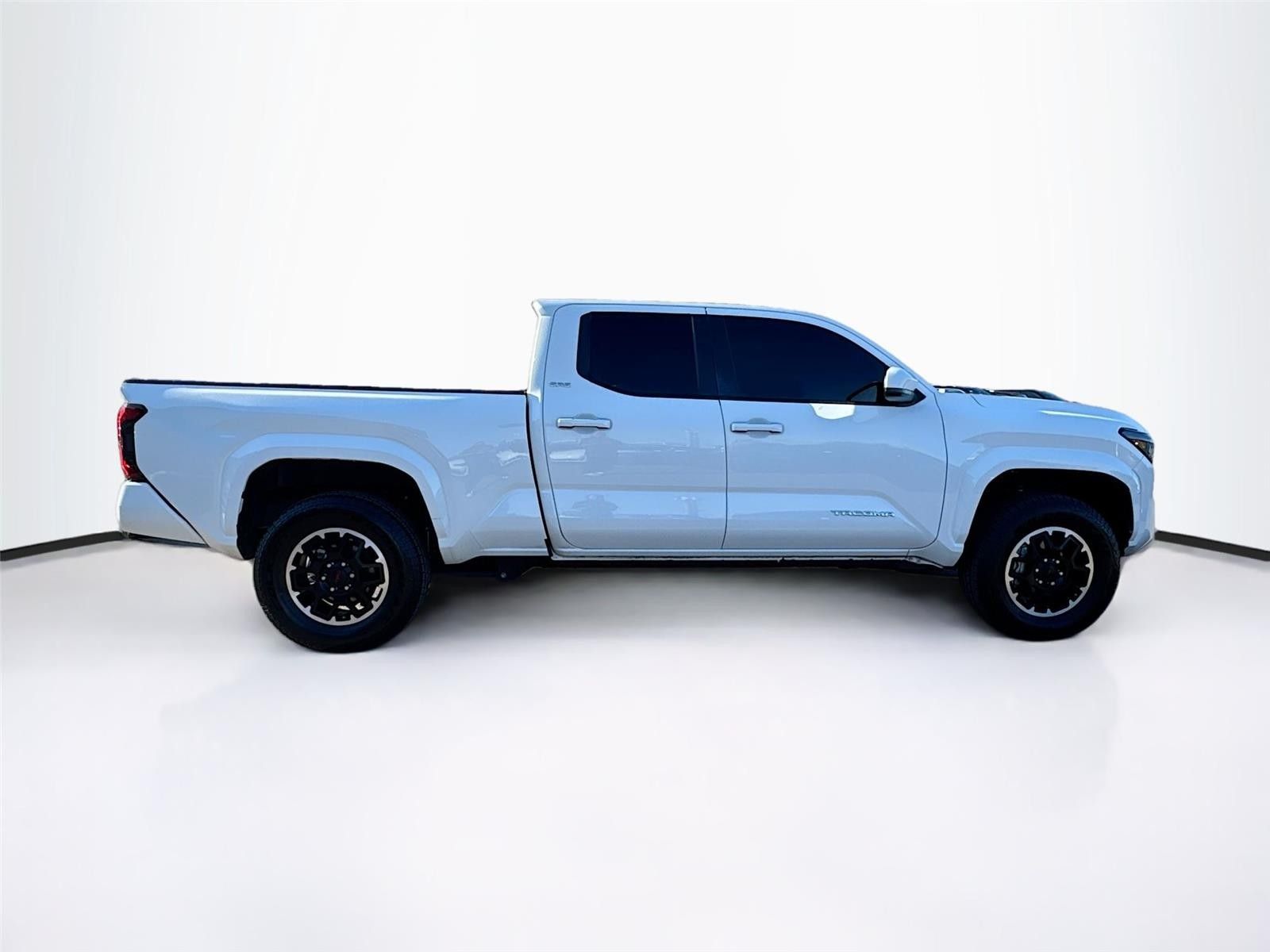 2024 Toyota Tacoma SR5 RWD