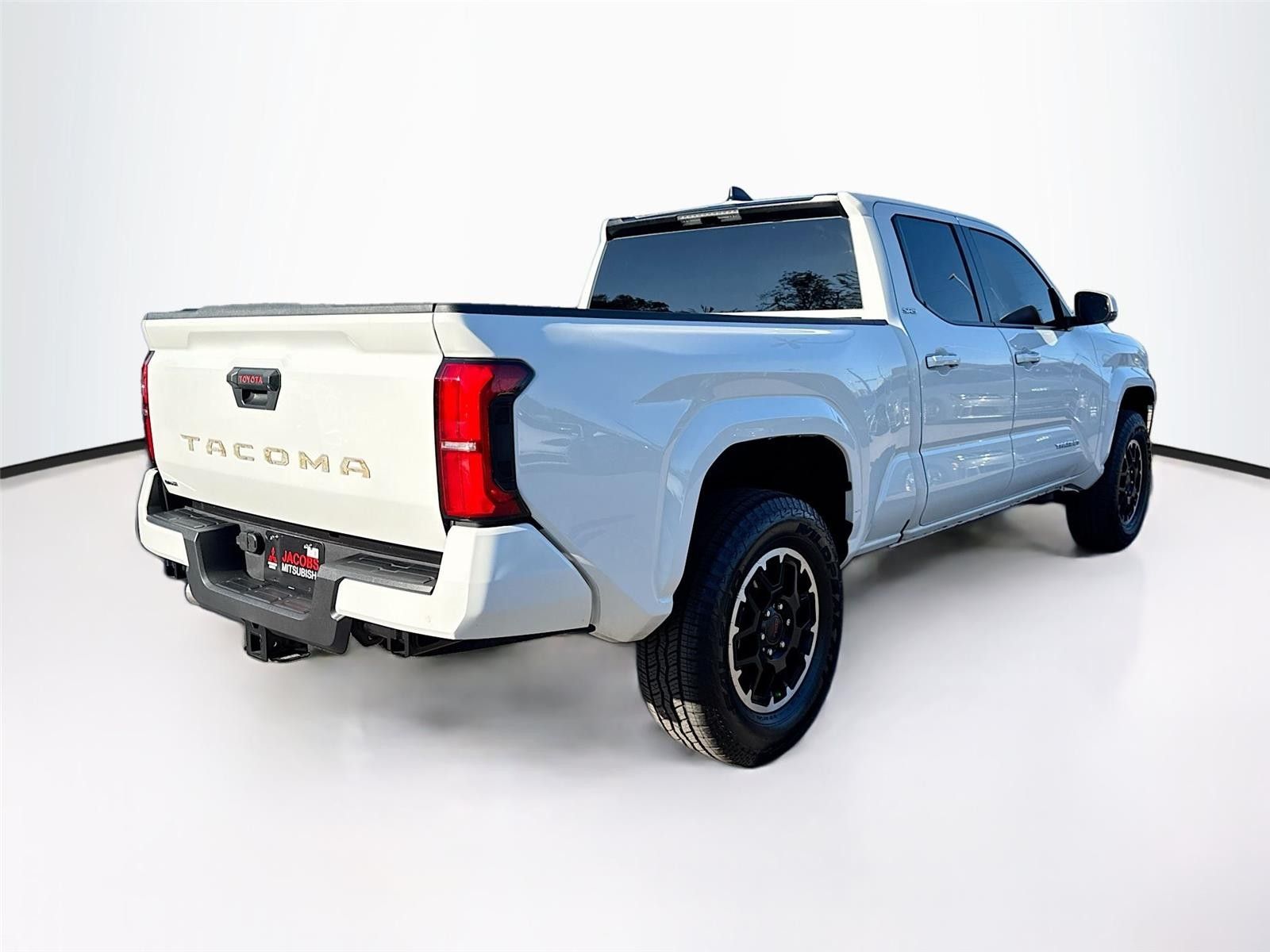 2024 Toyota Tacoma SR5 RWD