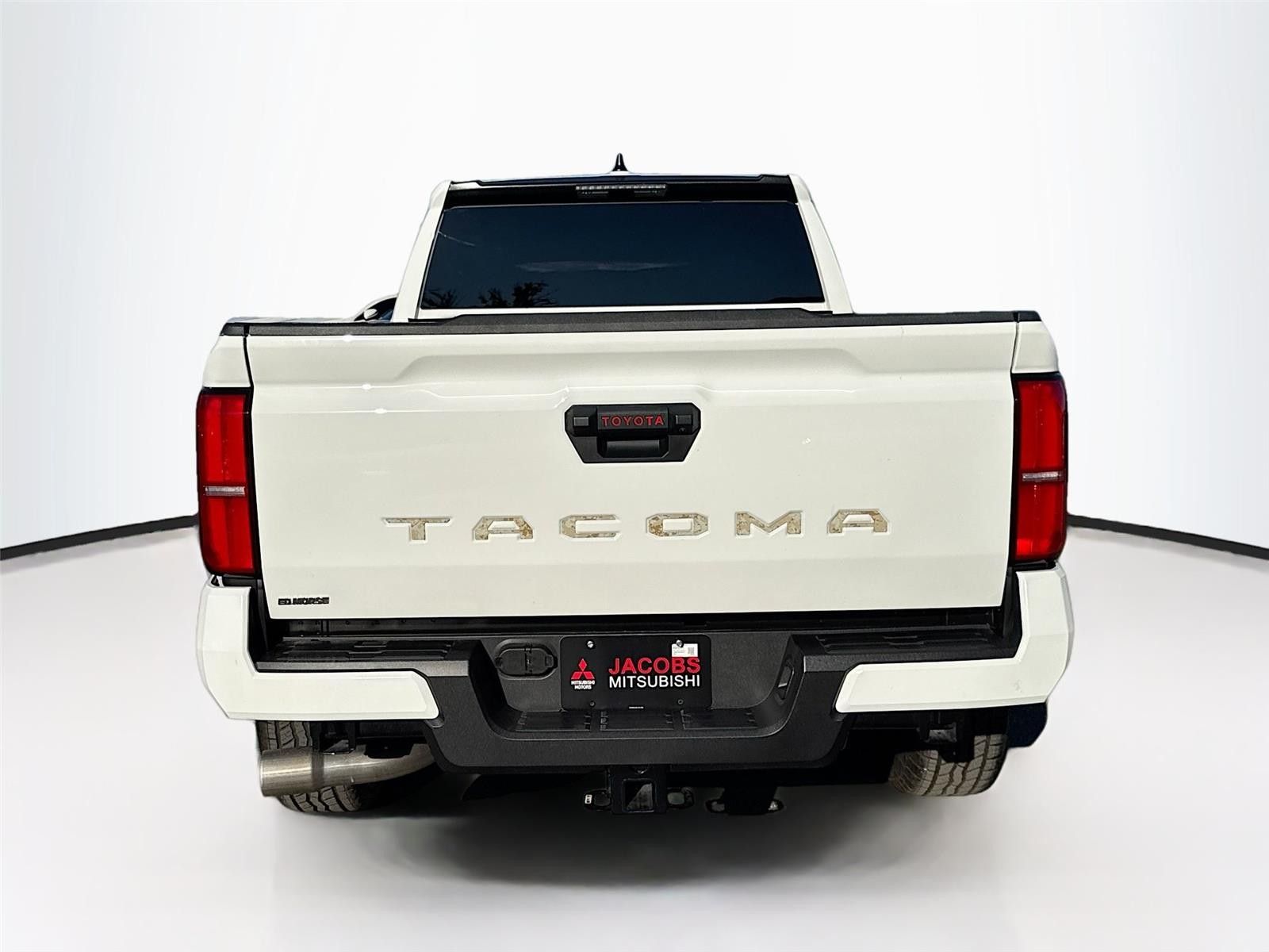 2024 Toyota Tacoma SR5 RWD