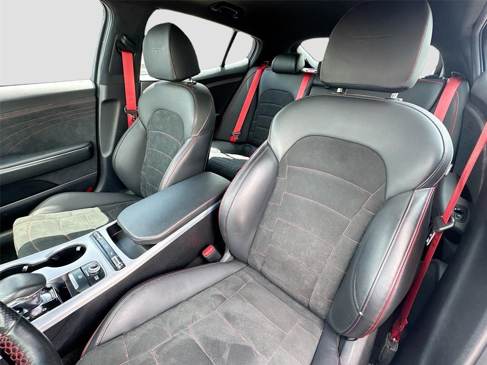 2023 Kia Stinger GT2 RWD