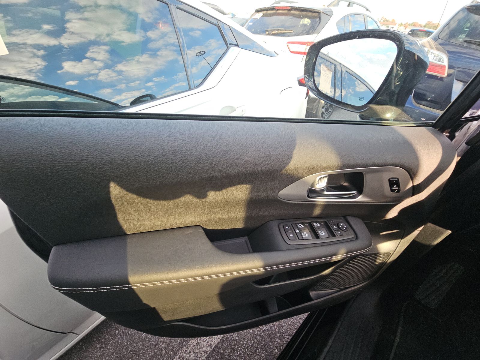 2025 Chrysler Pacifica Limited FWD