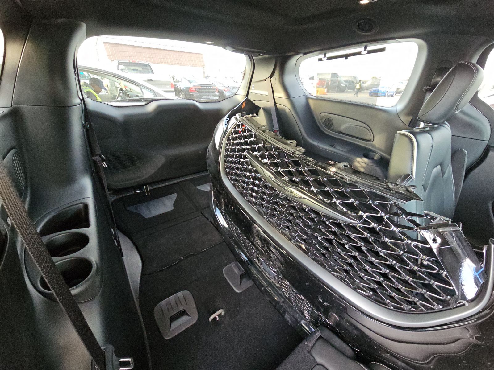 2025 Chrysler Pacifica Limited FWD