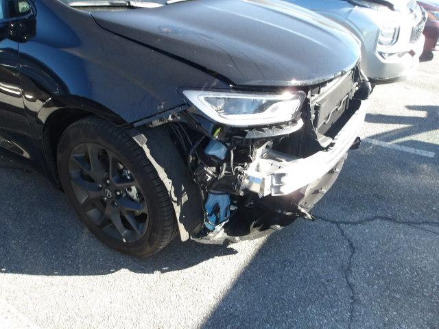 2025 Chrysler Pacifica Limited FWD