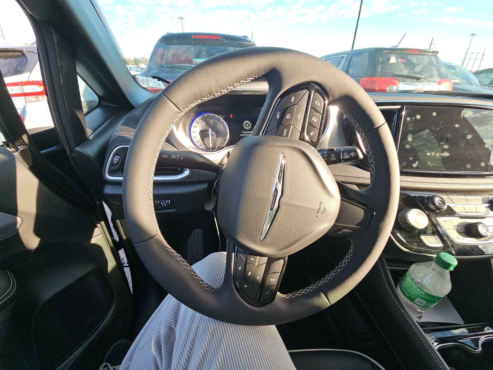 2025 Chrysler Pacifica Limited FWD