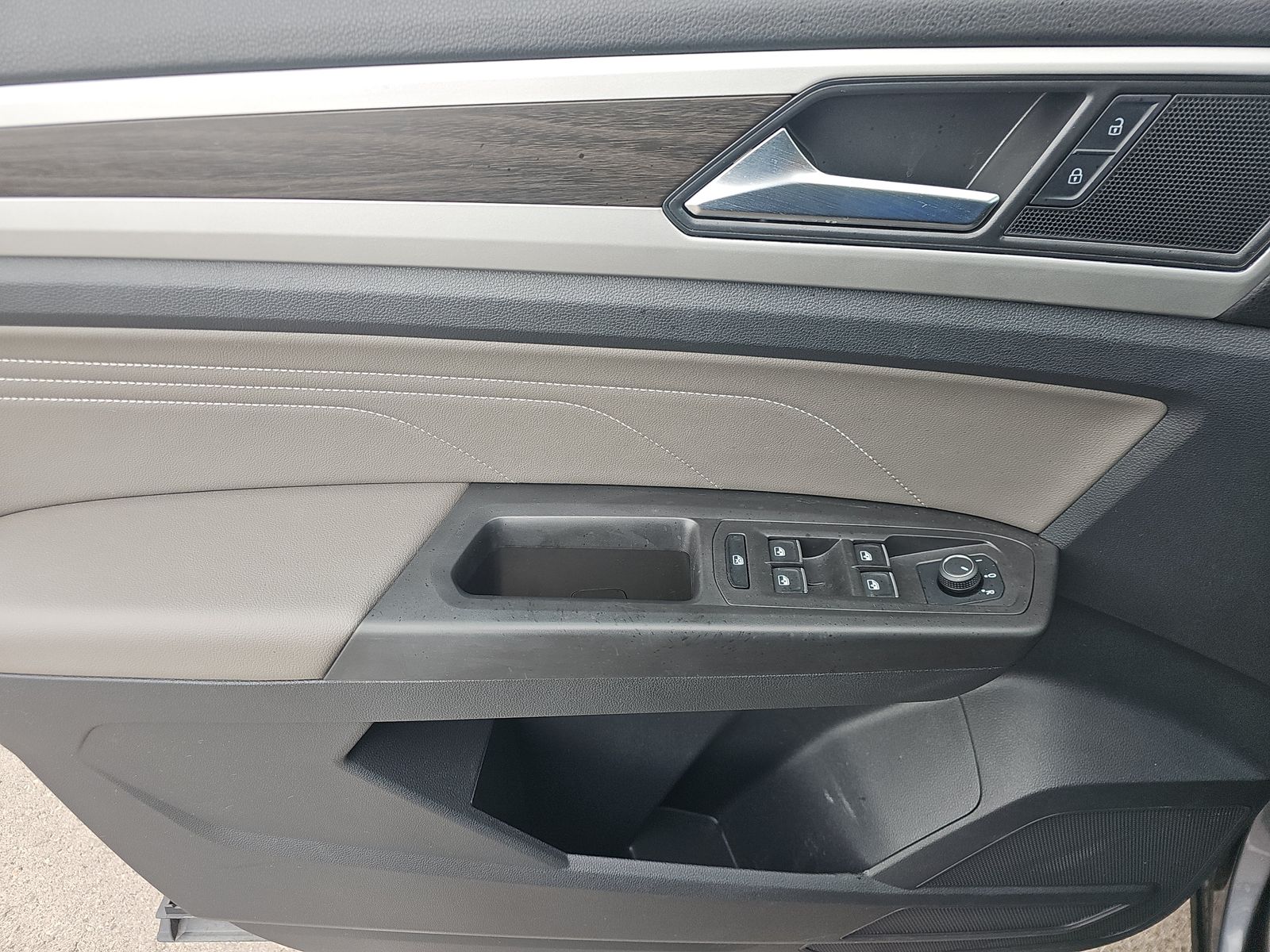 2022 Volkswagen Atlas 3.6L SE FWD