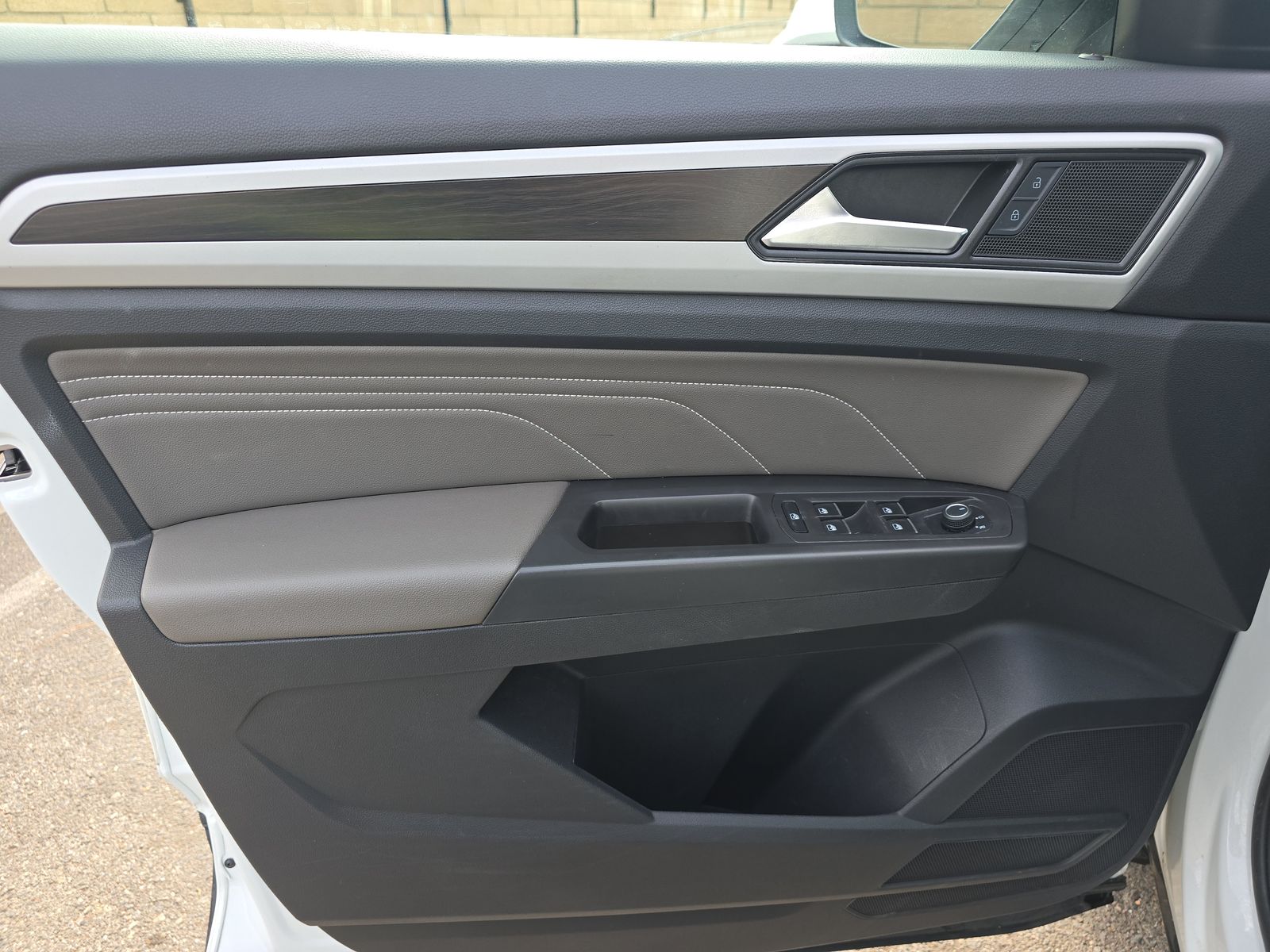 2022 Volkswagen Atlas 2.0T SE FWD