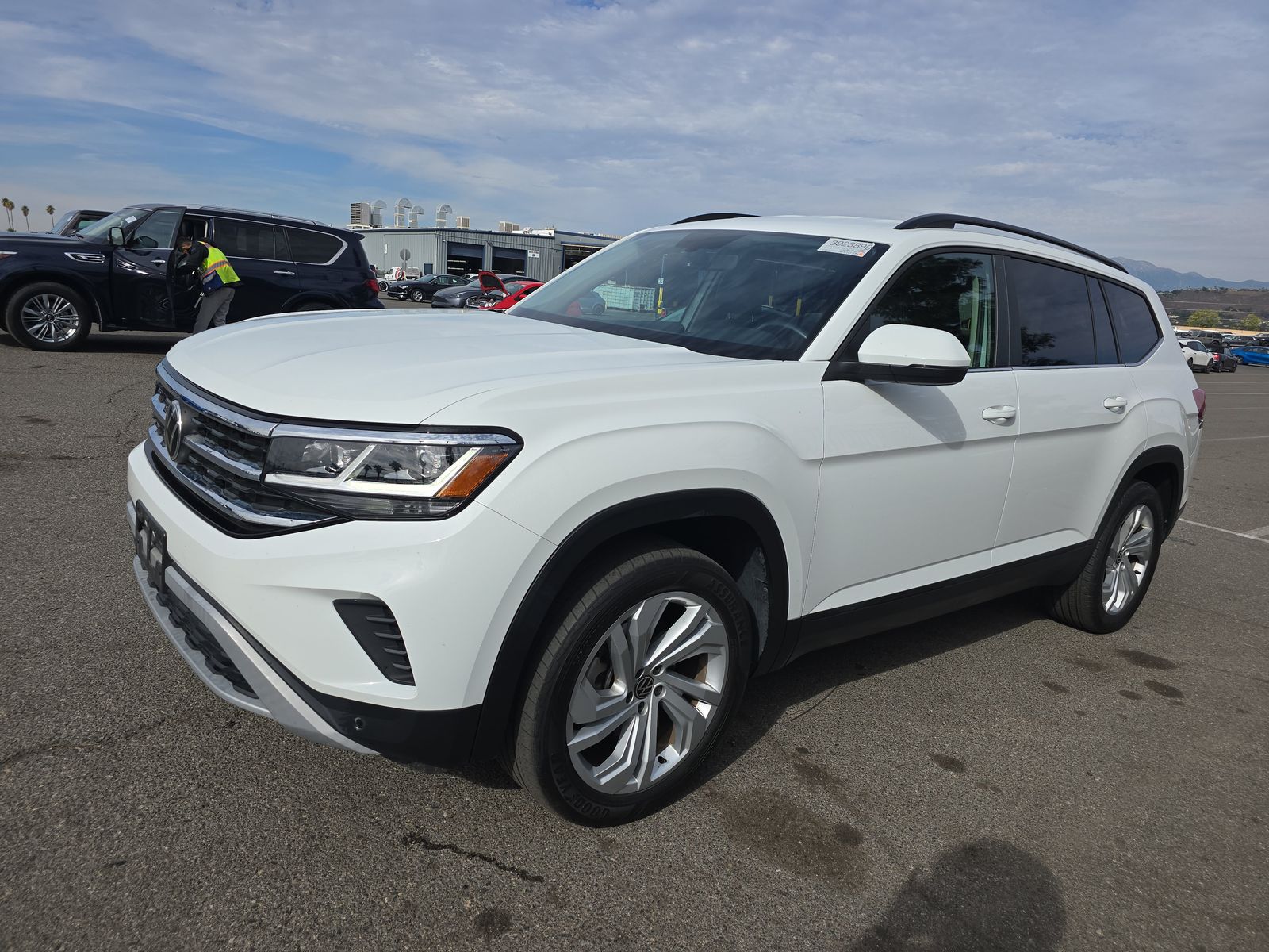 2022 Volkswagen Atlas 2.0T SE FWD