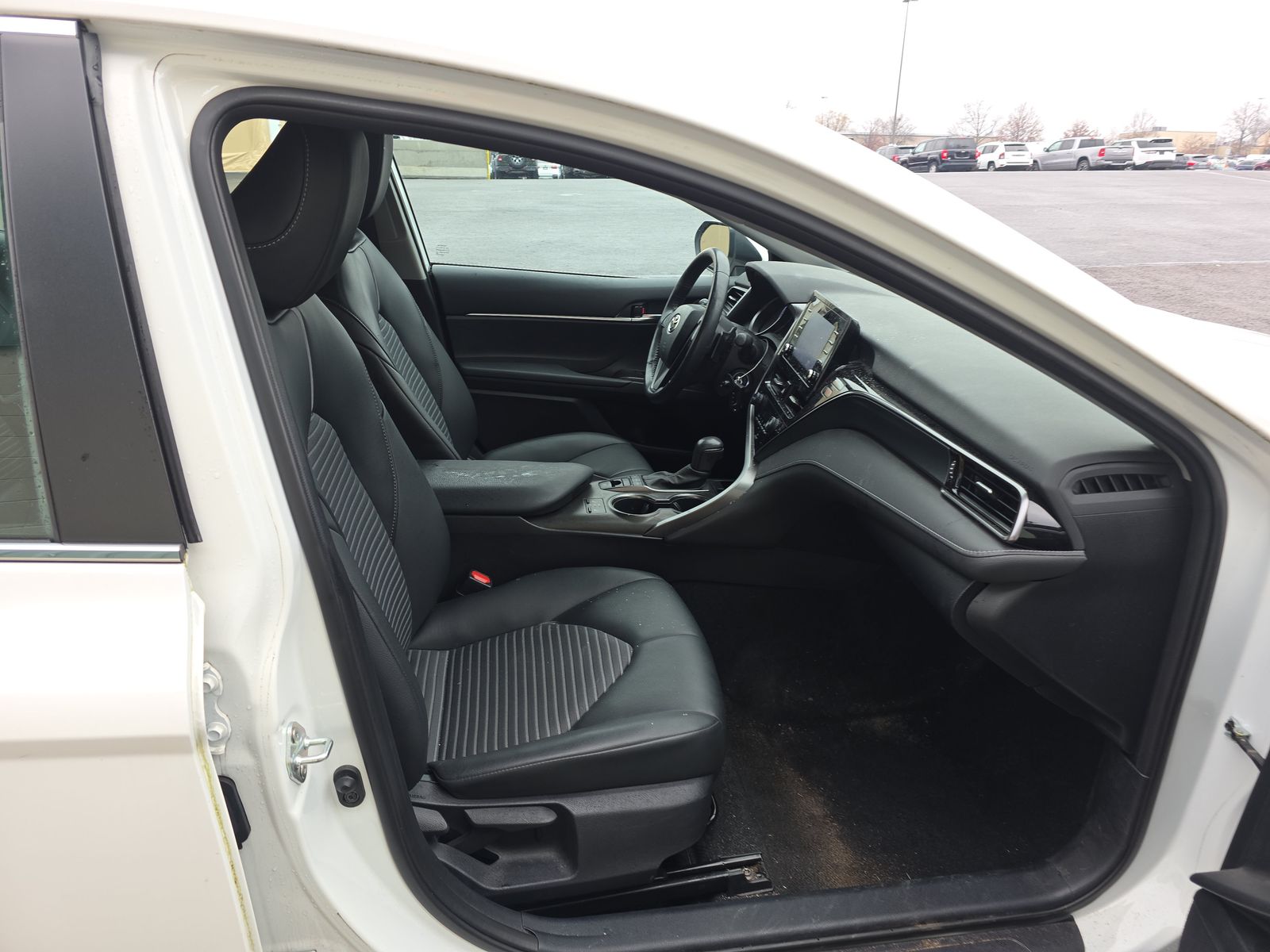 2023 Toyota Camry SE AWD