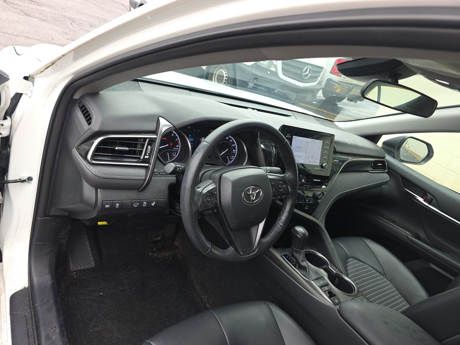 2023 Toyota Camry SE AWD