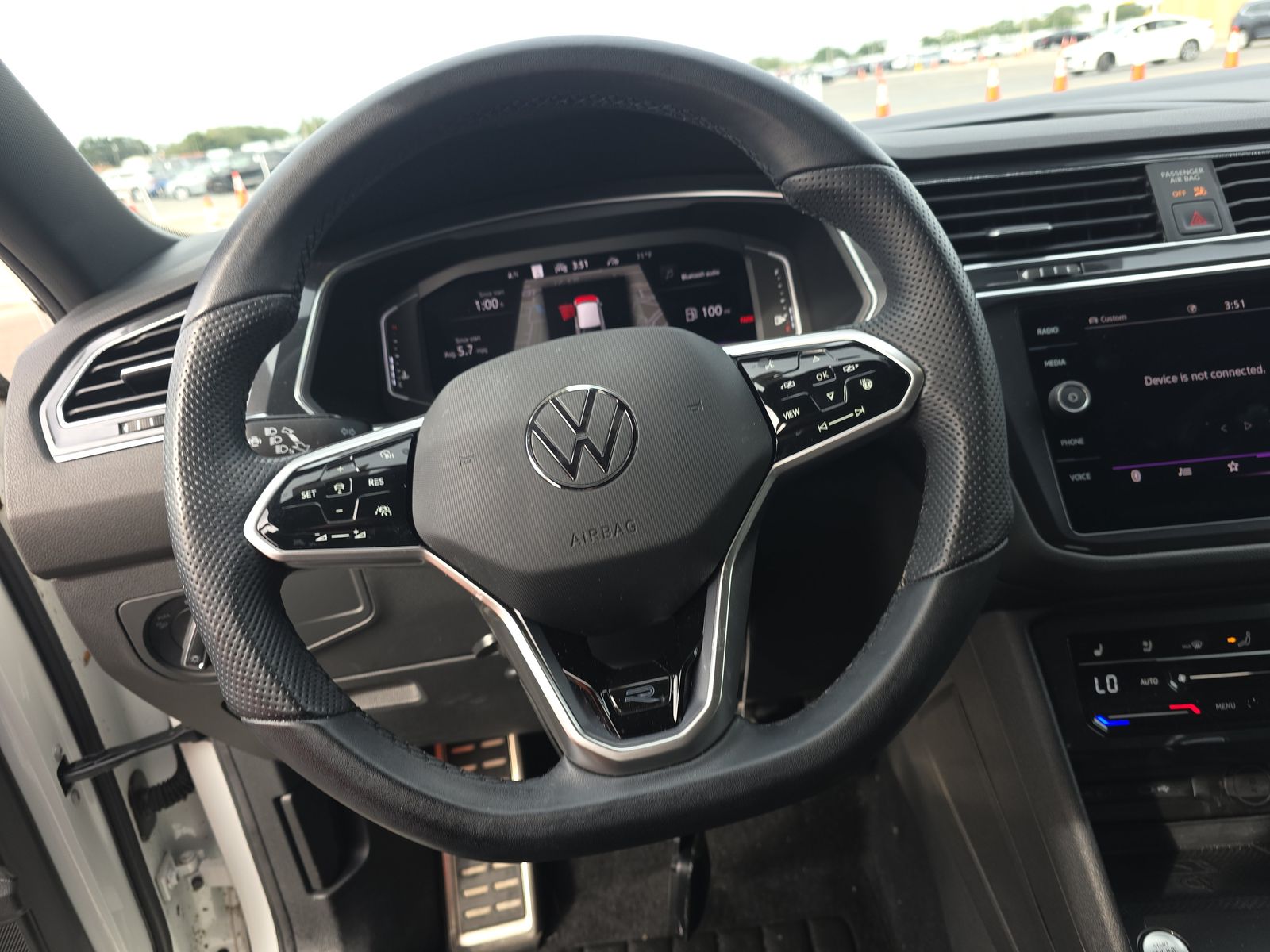 2022 Volkswagen Tiguan 2.0T SEL R-Line AWD