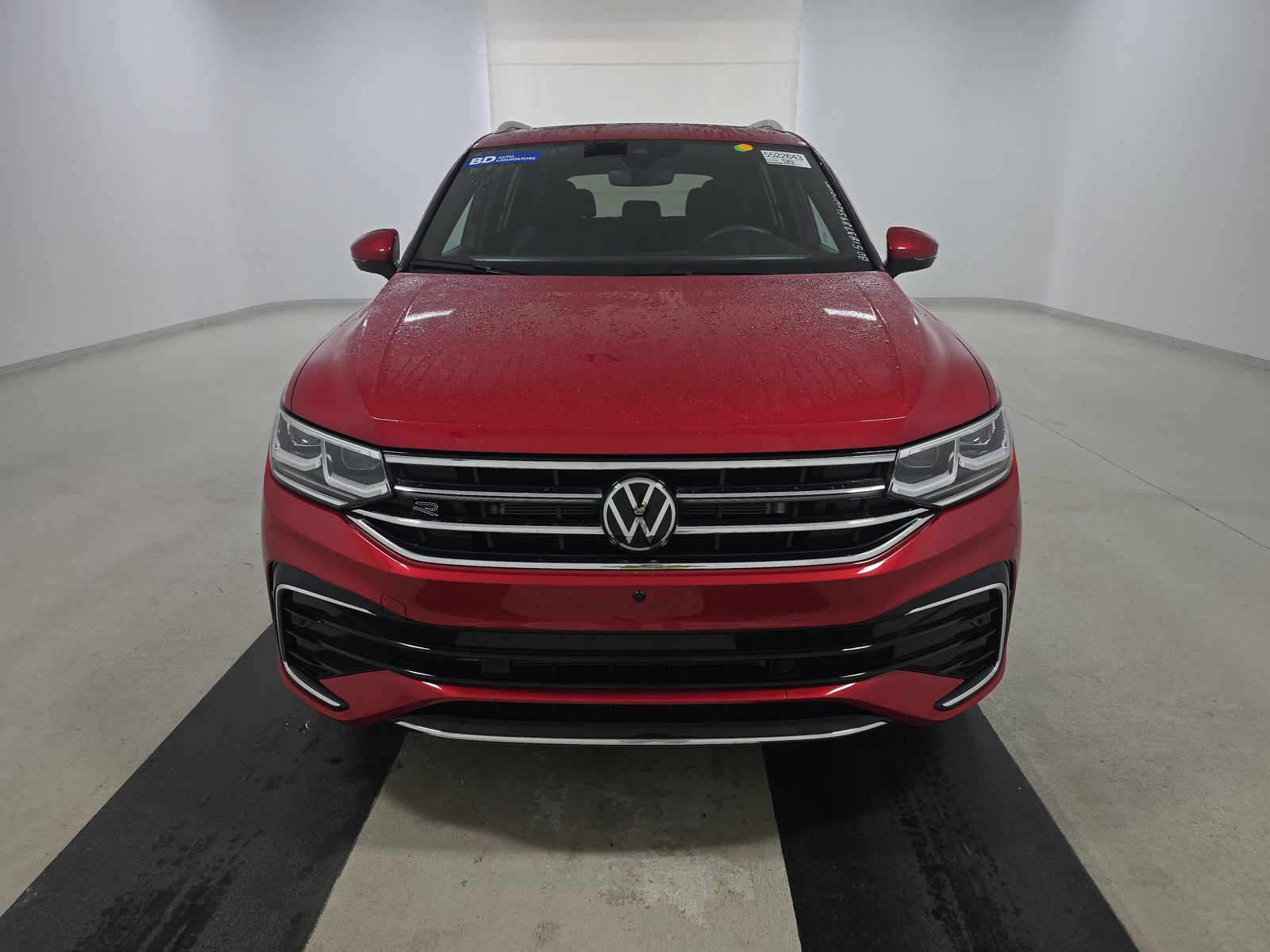 2024 Volkswagen Tiguan 2.0T SEL R-Line AWD