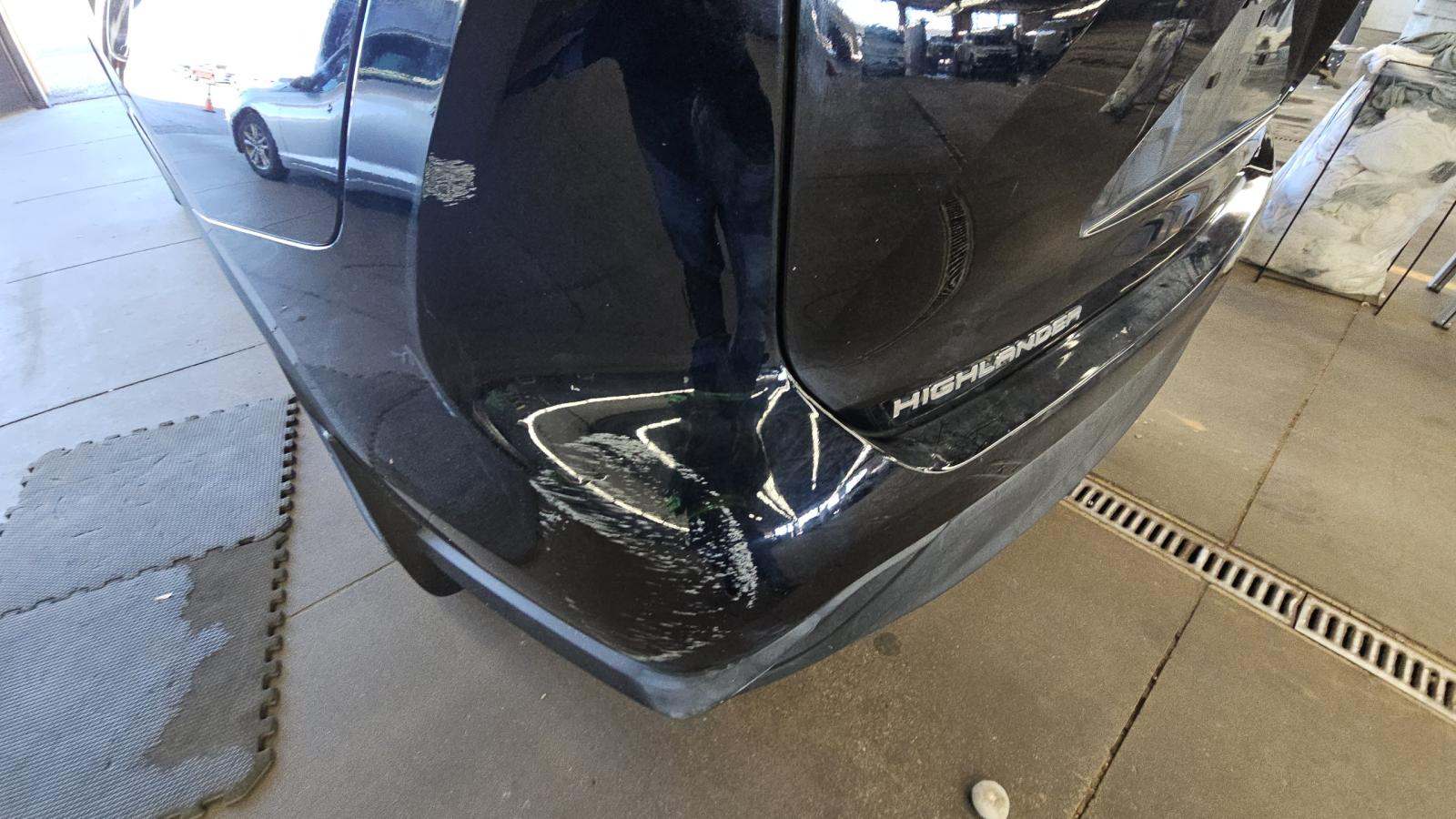 2023 Toyota Highlander Hybrid XLE AWD