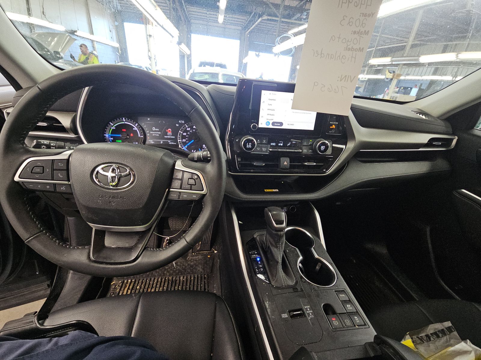 2023 Toyota Highlander Hybrid XLE AWD