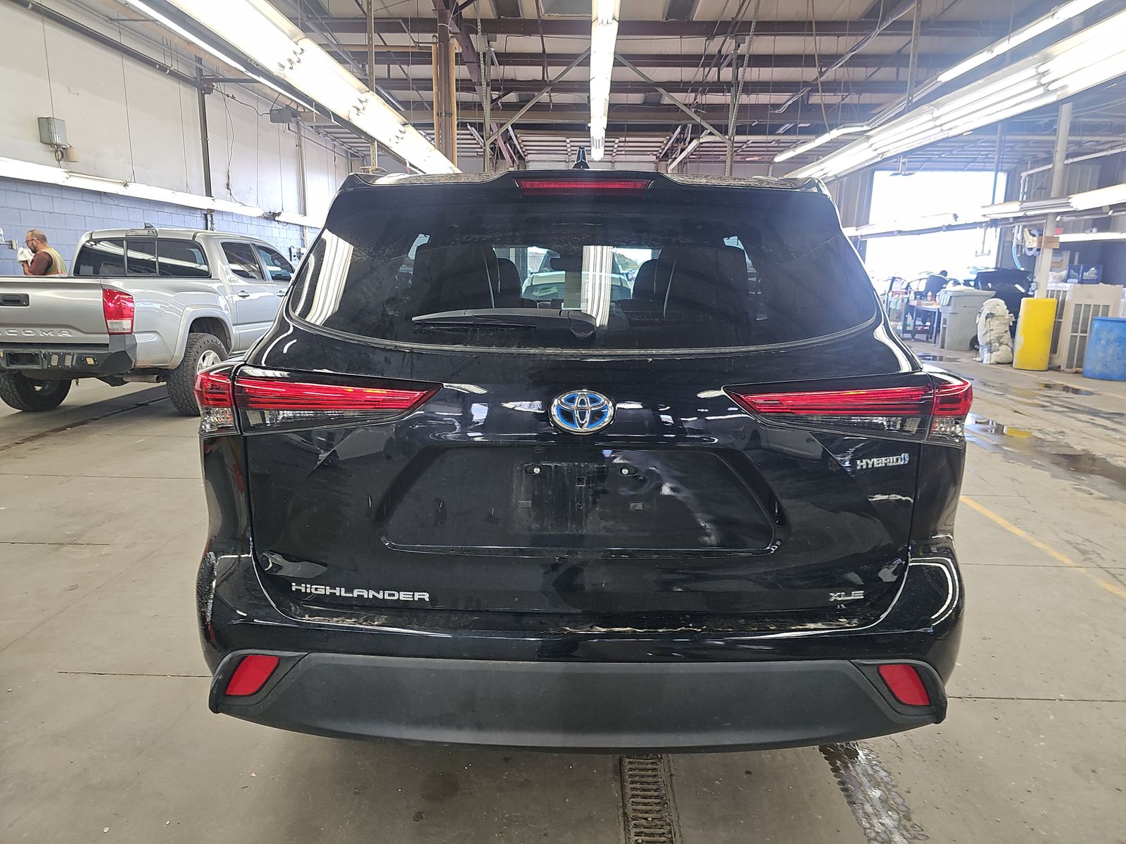 2023 Toyota Highlander Hybrid XLE AWD