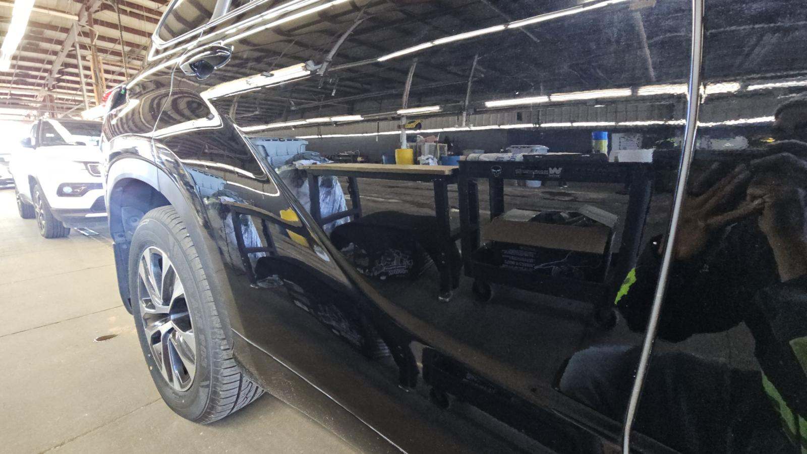 2023 Toyota Highlander Hybrid XLE AWD